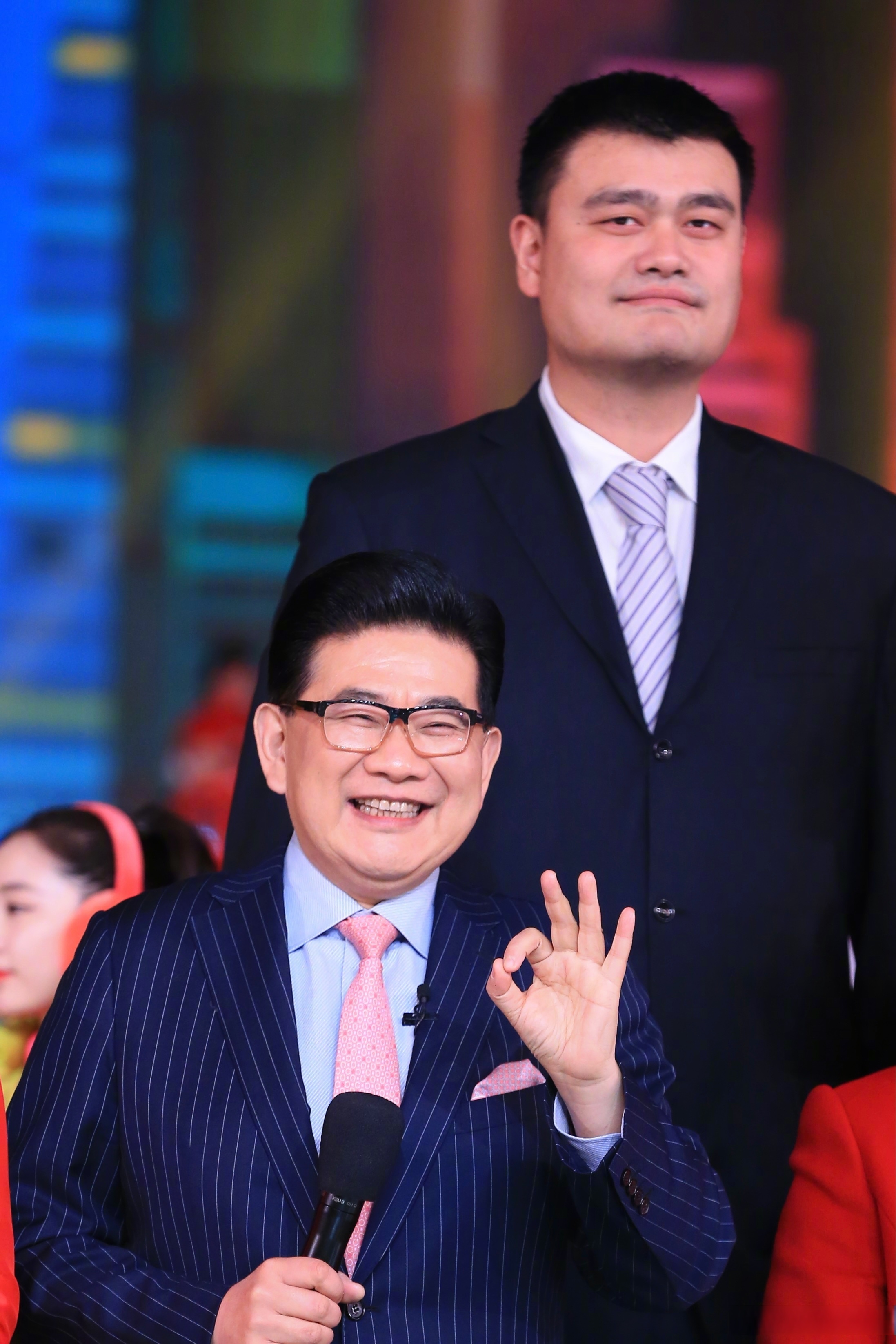 姚明受邀作为特邀嘉宾参加NBA全明星赛，备受嘉年华期待的简单介绍