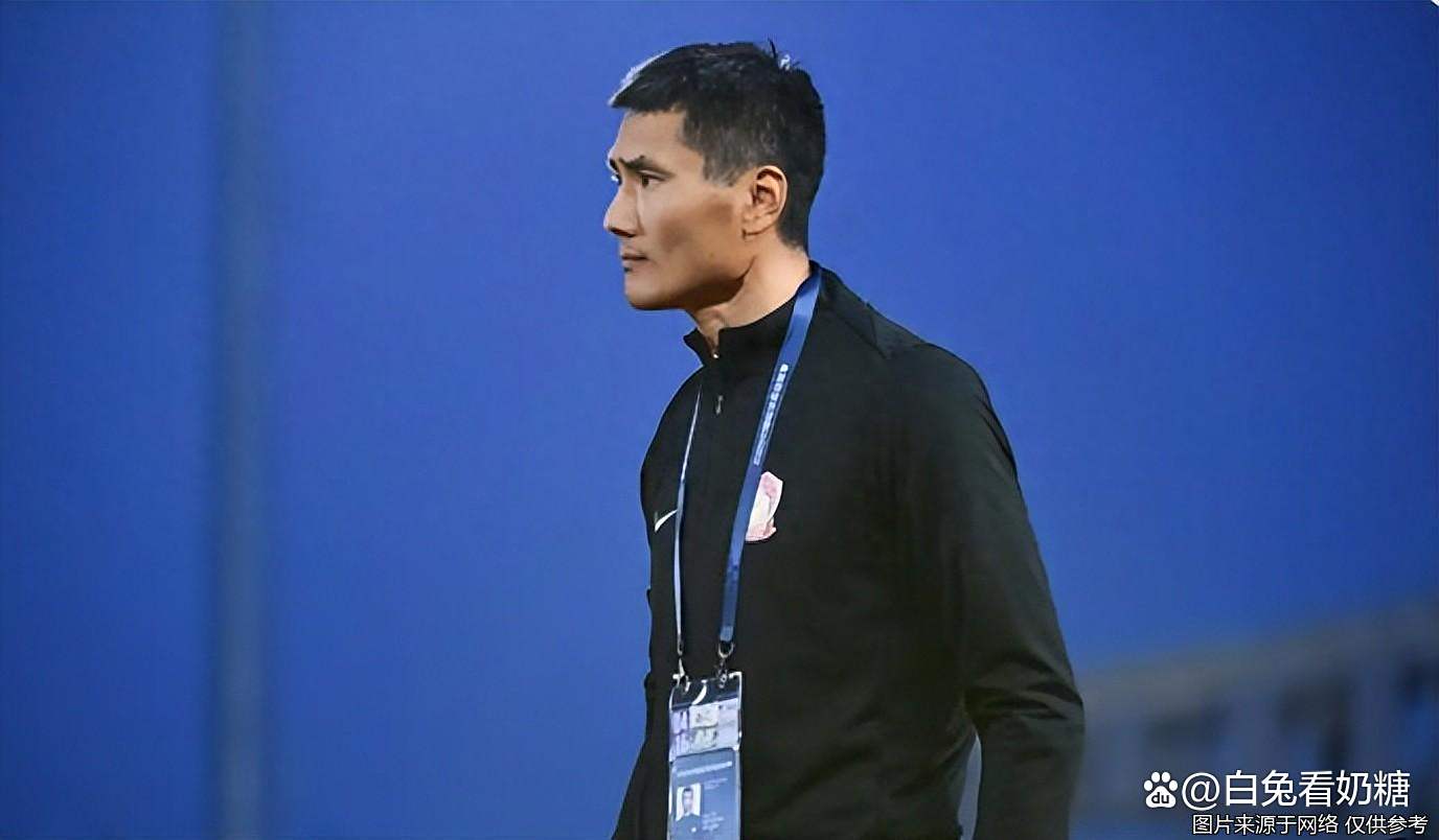 足协杯-阿齐兹传射戴维森建功西海岸2-0大连鲲城晋级8