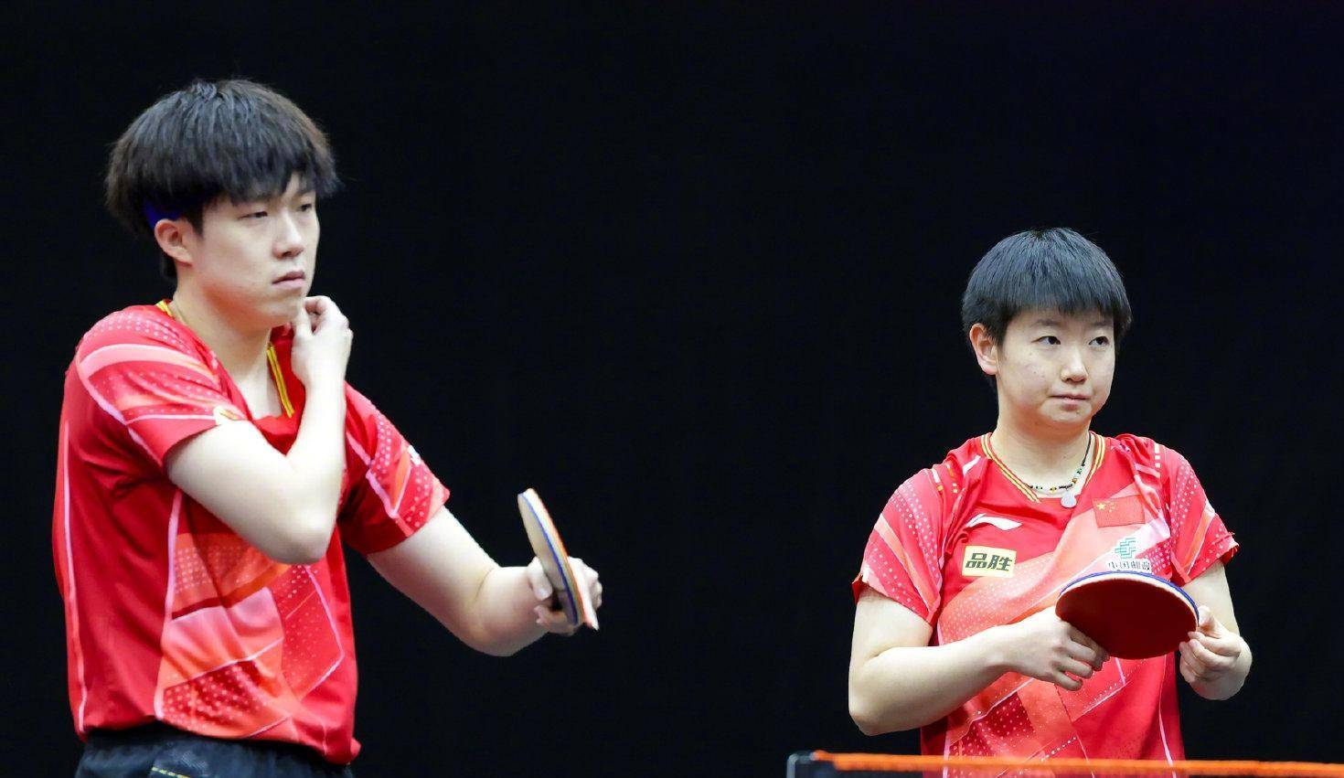 包含美国大满贯-孙颖莎3-2险胜高达王楚钦进16强的词条